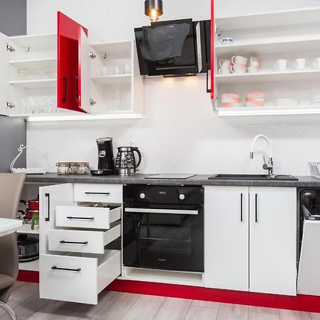 City Of The Kings - Grey Apartment Краків Екстер'єр фото